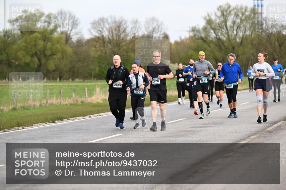 12.04.2026 - 45. Internationalen Wilhelmsburger Insellauf Dr. Thomas Lammeyer http://msf.ph/oto/9437032 12.04.2026 09:29:27 Laufen 2550, 2555, 2226, 3885, 884, 2104, 2005 meine-sportfotos.de