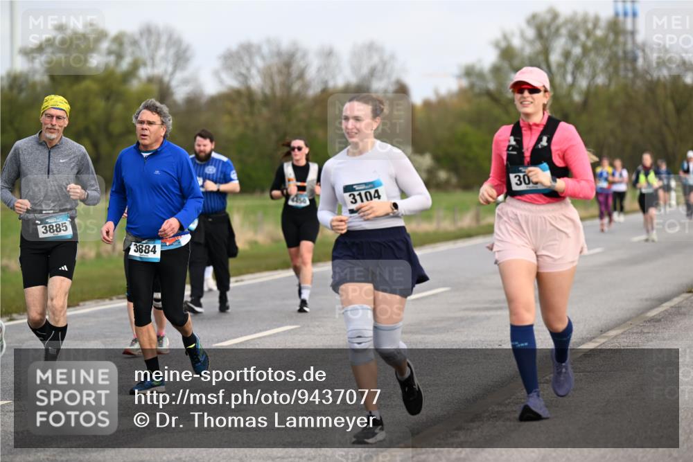12.04.2026 - 45. Internationalen Wilhelmsburger Insellauf Dr. Thomas Lammeyer http://msf.ph/oto/9437077 12.04.2026 09:29:34 Laufen 3885, 3884, 3104, 30 meine-sportfotos.de