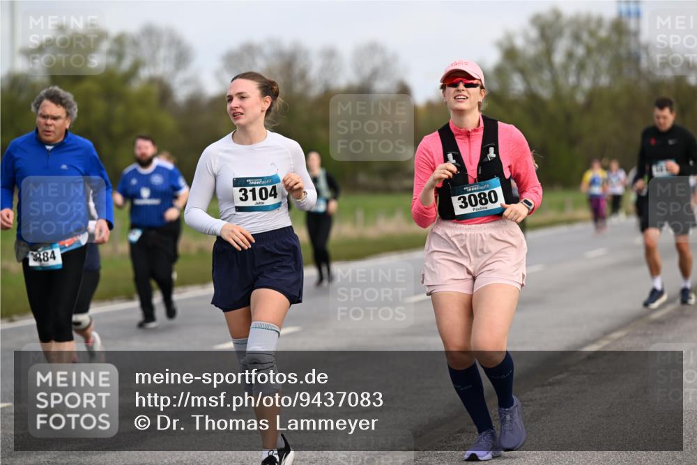 12.04.2026 - 45. Internationalen Wilhelmsburger Insellauf Dr. Thomas Lammeyer http://msf.ph/oto/9437083 12.04.2026 09:29:35 Laufen 884, 45, 3104, 4, 3080 meine-sportfotos.de