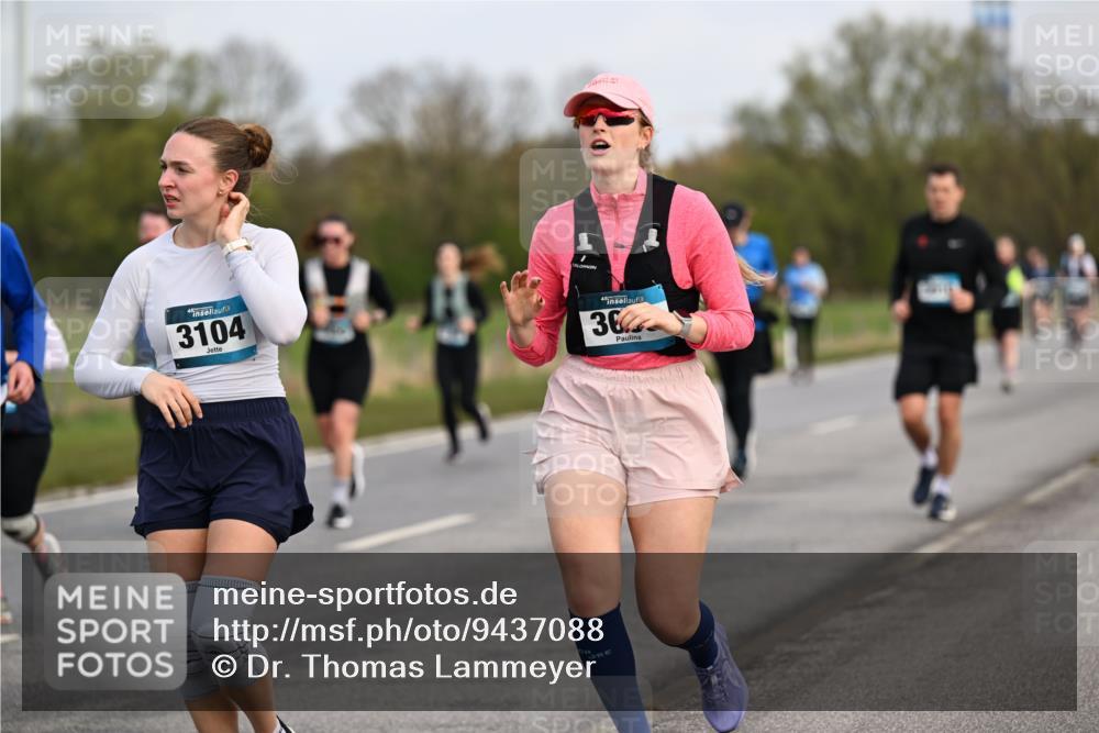 12.04.2026 - 45. Internationalen Wilhelmsburger Insellauf Dr. Thomas Lammeyer http://msf.ph/oto/9437088 12.04.2026 09:29:35 Laufen 3104, 45, 30 meine-sportfotos.de