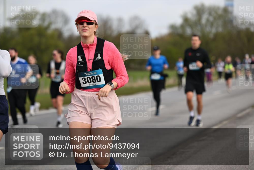 12.04.2026 - 45. Internationalen Wilhelmsburger Insellauf Dr. Thomas Lammeyer http://msf.ph/oto/9437094 12.04.2026 09:29:36 Laufen 3080 meine-sportfotos.de