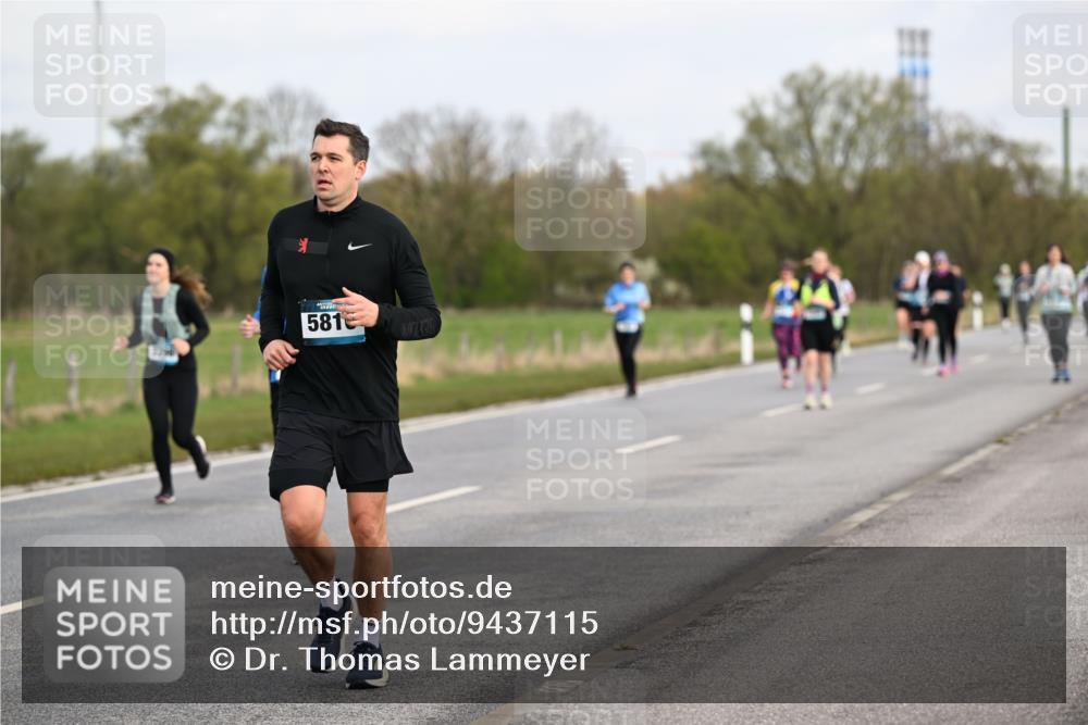 12.04.2026 - 45. Internationalen Wilhelmsburger Insellauf Dr. Thomas Lammeyer http://msf.ph/oto/9437115 12.04.2026 09:29:40 Laufen 581 meine-sportfotos.de