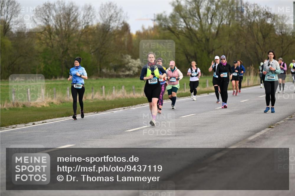 12.04.2026 - 45. Internationalen Wilhelmsburger Insellauf Dr. Thomas Lammeyer http://msf.ph/oto/9437119 12.04.2026 09:29:43 Laufen 3474, 304, 2960, 3205, 2341, 2788 meine-sportfotos.de