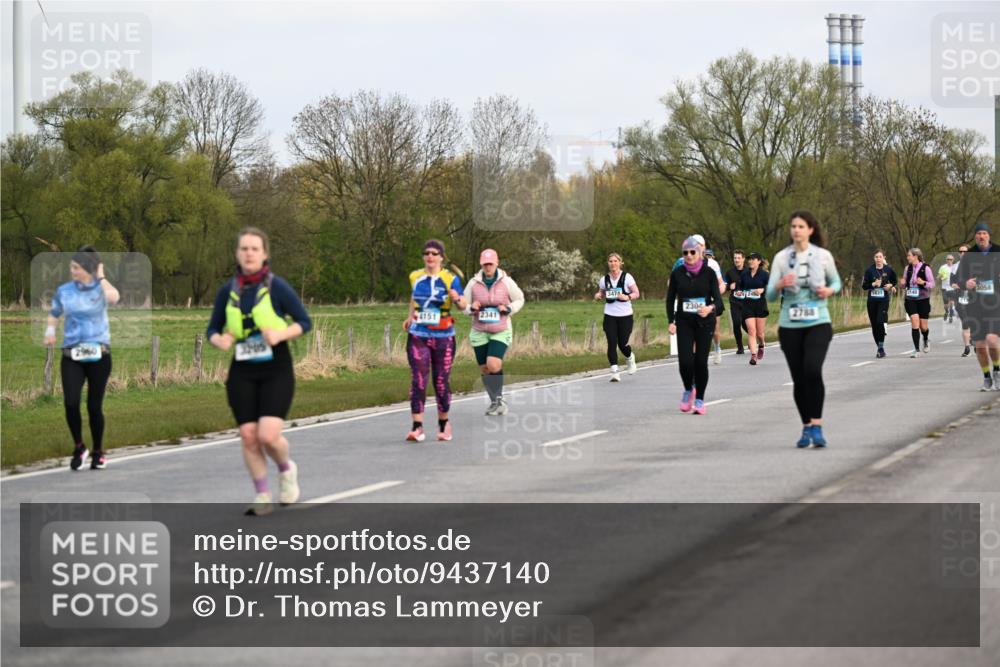 12.04.2026 - 45. Internationalen Wilhelmsburger Insellauf Dr. Thomas Lammeyer http://msf.ph/oto/9437140 12.04.2026 09:29:48 Laufen 2960, 3474, 2480, 2304, 4151, 2341, 2788, 5831 meine-sportfotos.de