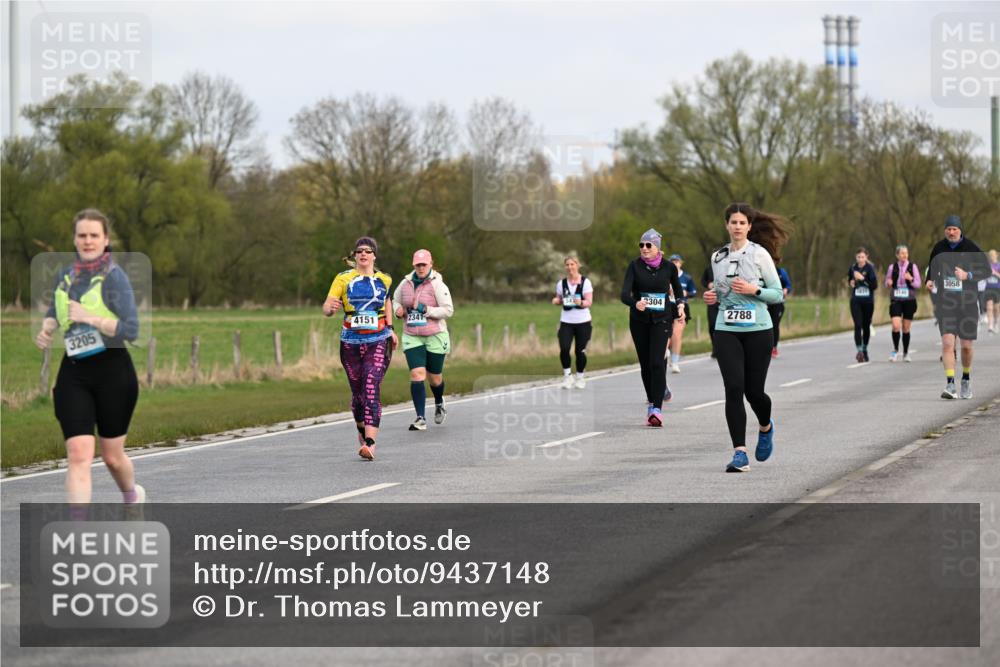12.04.2026 - 45. Internationalen Wilhelmsburger Insellauf Dr. Thomas Lammeyer http://msf.ph/oto/9437148 12.04.2026 09:29:49 Laufen 3205, 4151, 2341, 3304, 3058, 2788 meine-sportfotos.de