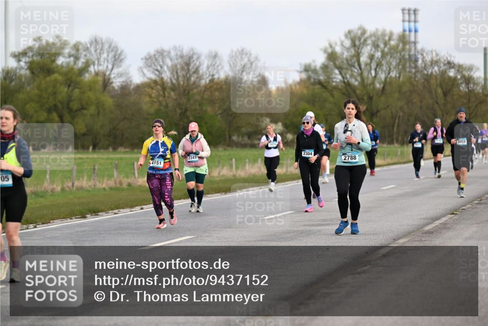 12.04.2026 - 45. Internationalen Wilhelmsburger Insellauf Dr. Thomas Lammeyer http://msf.ph/oto/9437152 12.04.2026 09:29:50 Laufen 2304, 2341, 2788, 4151, 05, 3058 meine-sportfotos.de