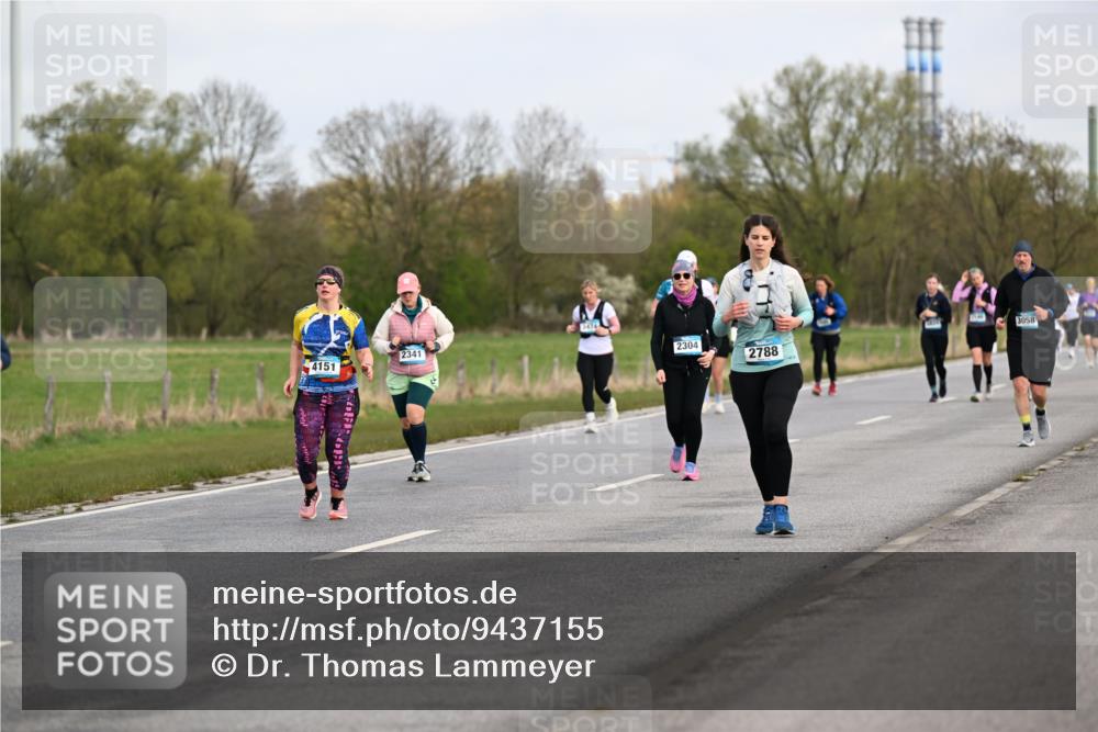 12.04.2026 - 45. Internationalen Wilhelmsburger Insellauf Dr. Thomas Lammeyer http://msf.ph/oto/9437155 12.04.2026 09:29:50 Laufen 2341, 3058, 4151, 2304, 2788 meine-sportfotos.de