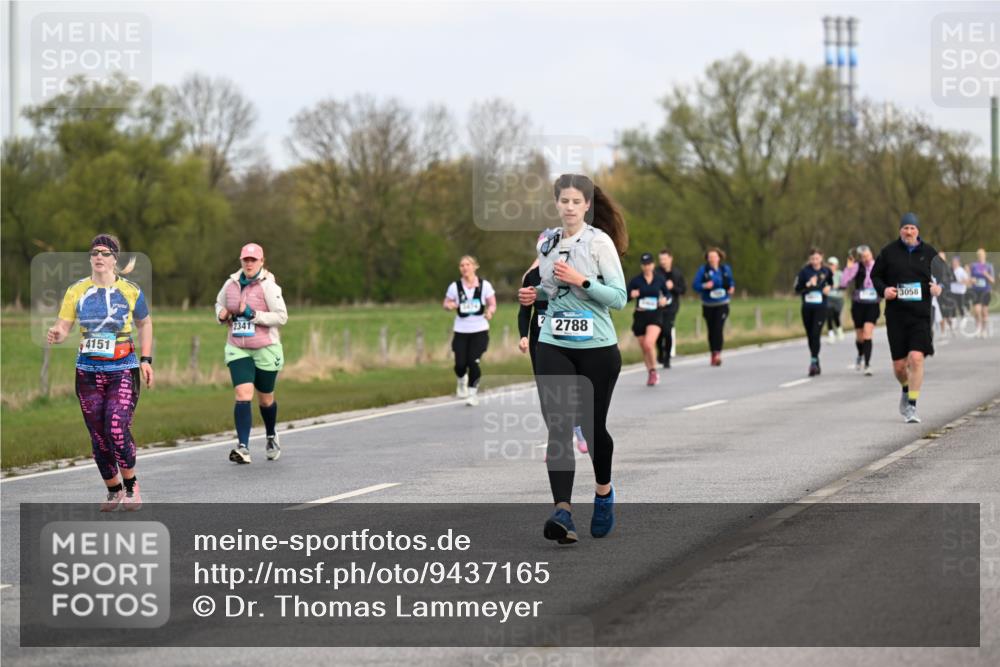12.04.2026 - 45. Internationalen Wilhelmsburger Insellauf Dr. Thomas Lammeyer http://msf.ph/oto/9437165 12.04.2026 09:29:52 Laufen 2341, 2788, 4151, 3058 meine-sportfotos.de