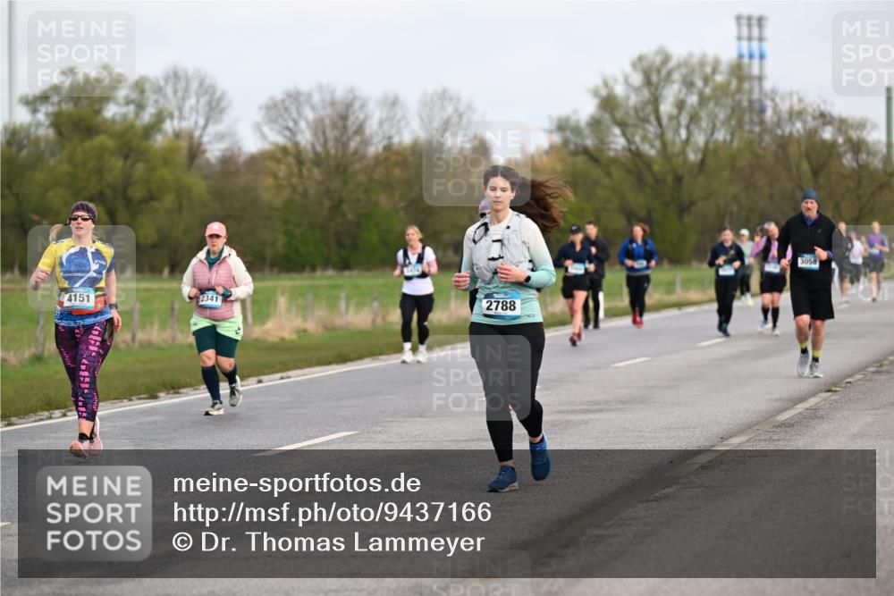 12.04.2026 - 45. Internationalen Wilhelmsburger Insellauf Dr. Thomas Lammeyer http://msf.ph/oto/9437166 12.04.2026 09:29:52 Laufen 4151, 2341, 2788, 3058 meine-sportfotos.de