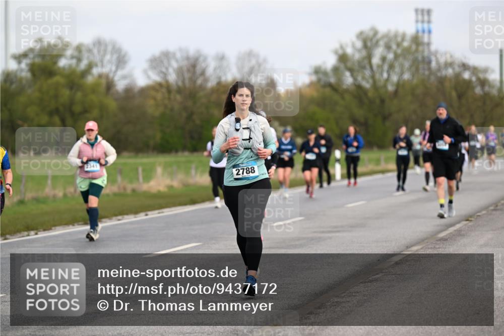 12.04.2026 - 45. Internationalen Wilhelmsburger Insellauf Dr. Thomas Lammeyer http://msf.ph/oto/9437172 12.04.2026 09:29:53 Laufen 2341, 2788 meine-sportfotos.de