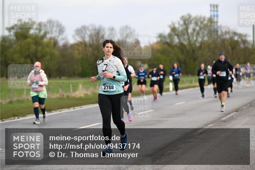12.04.2026 - 45. Internationalen Wilhelmsburger Insellauf Dr. Thomas Lammeyer http://msf.ph/oto/9437174 12.04.2026 09:29:53 Laufen 2788 meine-sportfotos.de
