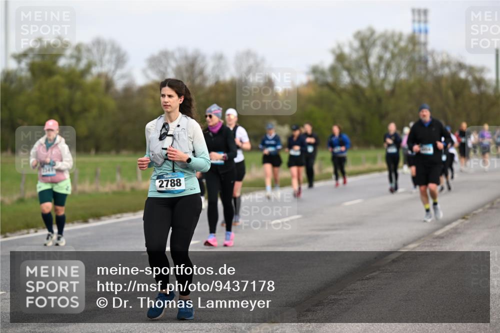 12.04.2026 - 45. Internationalen Wilhelmsburger Insellauf Dr. Thomas Lammeyer http://msf.ph/oto/9437178 12.04.2026 09:29:54 Laufen 2788 meine-sportfotos.de