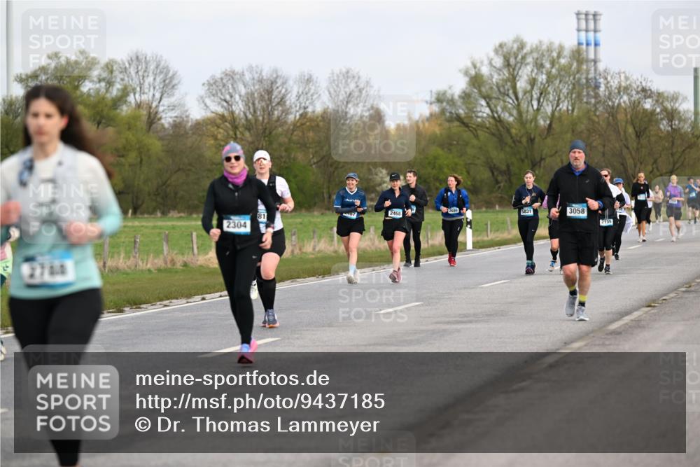 12.04.2026 - 45. Internationalen Wilhelmsburger Insellauf Dr. Thomas Lammeyer http://msf.ph/oto/9437185 12.04.2026 09:29:55 Laufen 2304, 81, 2468, 2680, 5831, 3058, 2135 meine-sportfotos.de