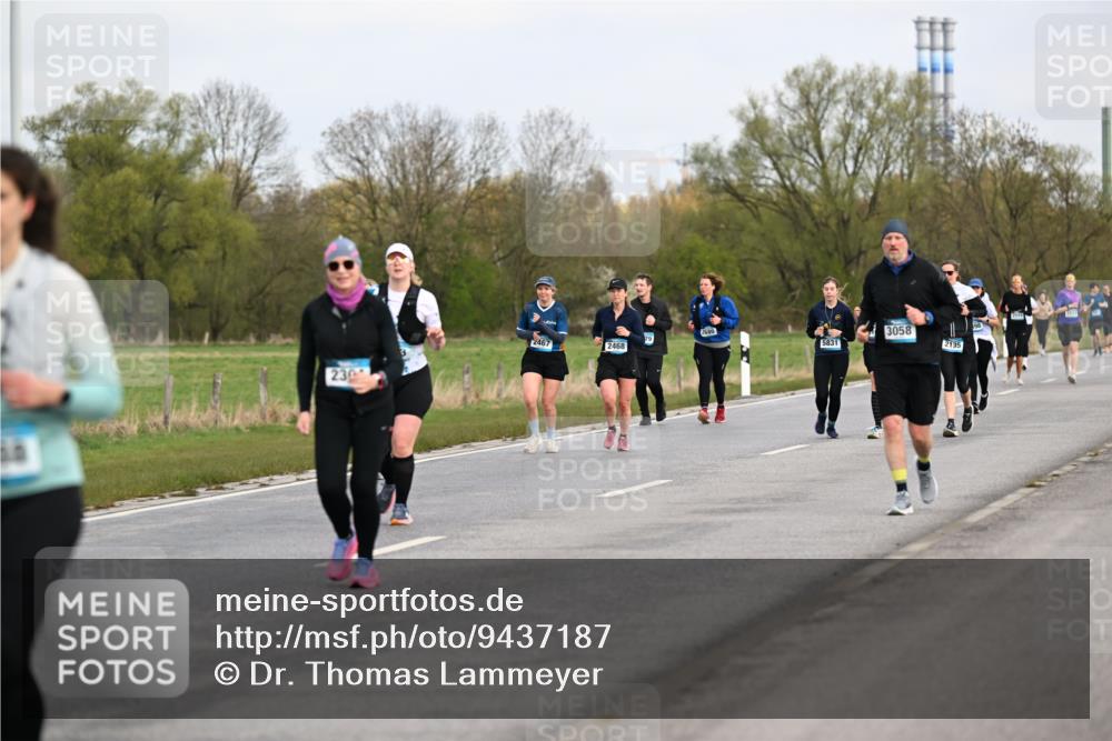 12.04.2026 - 45. Internationalen Wilhelmsburger Insellauf Dr. Thomas Lammeyer http://msf.ph/oto/9437187 12.04.2026 09:29:55 Laufen 230, 2467, 2680, 2468, 5831, 3058, 2135 meine-sportfotos.de