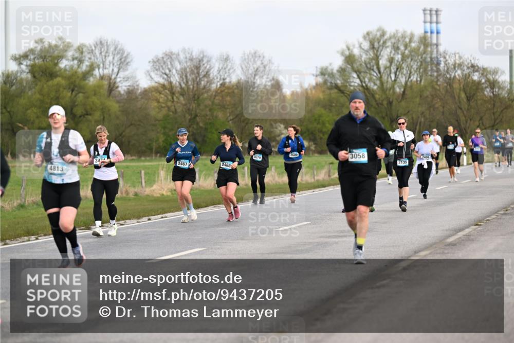 12.04.2026 - 45. Internationalen Wilhelmsburger Insellauf Dr. Thomas Lammeyer http://msf.ph/oto/9437205 12.04.2026 09:29:58 Laufen 4813, 3474, 2467, 2468, 2679, 3058, 2498, 2135 meine-sportfotos.de
