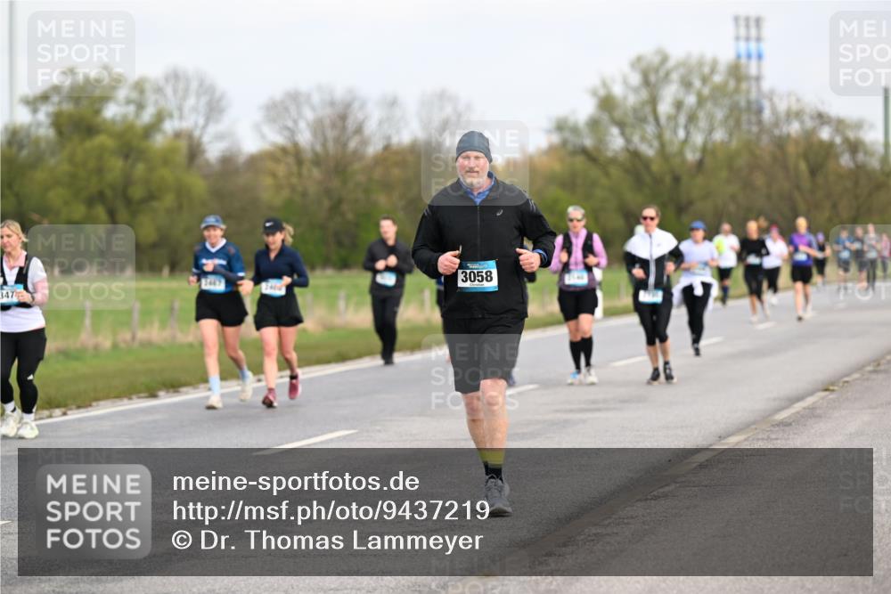 12.04.2026 - 45. Internationalen Wilhelmsburger Insellauf Dr. Thomas Lammeyer http://msf.ph/oto/9437219 12.04.2026 09:30:00 Laufen 347, 3467, 3058 meine-sportfotos.de