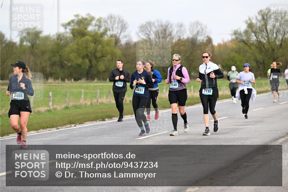 12.04.2026 - 45. Internationalen Wilhelmsburger Insellauf Dr. Thomas Lammeyer http://msf.ph/oto/9437234 12.04.2026 09:30:05 Laufen 2468, 2679, 5831, 2140, 2135, 2498 meine-sportfotos.de