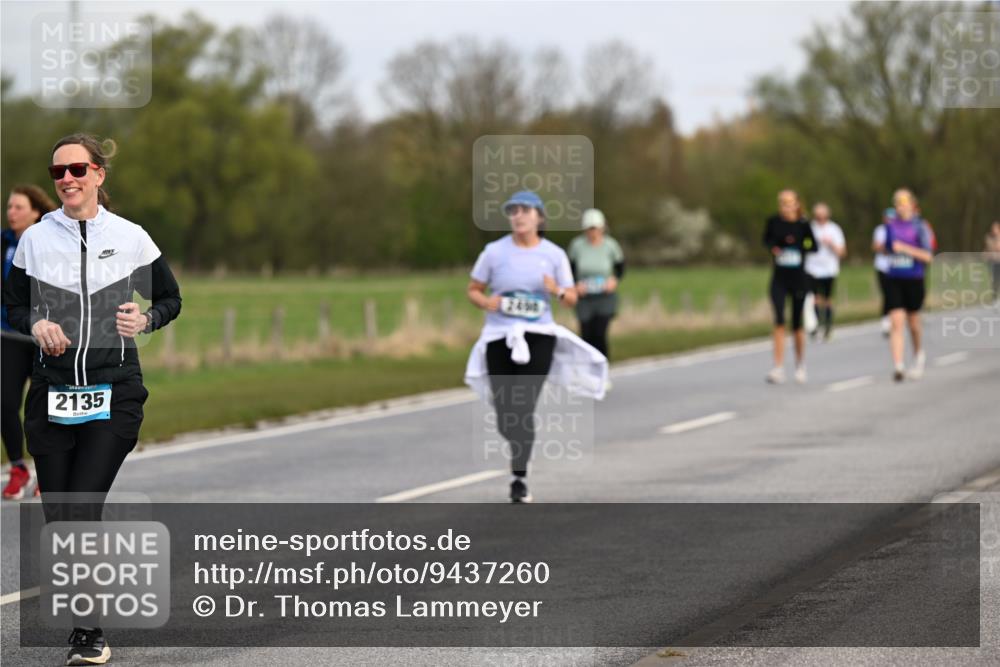 12.04.2026 - 45. Internationalen Wilhelmsburger Insellauf Dr. Thomas Lammeyer http://msf.ph/oto/9437260 12.04.2026 09:30:09 Laufen 2135 meine-sportfotos.de
