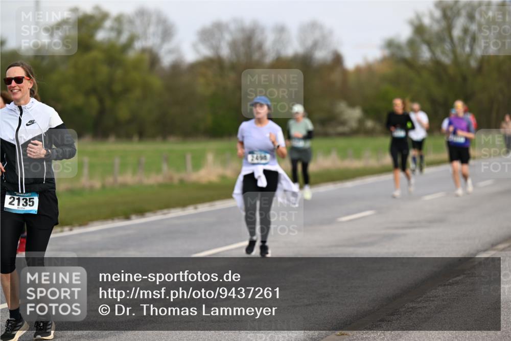 12.04.2026 - 45. Internationalen Wilhelmsburger Insellauf Dr. Thomas Lammeyer http://msf.ph/oto/9437261 12.04.2026 09:30:09 Laufen 2135 meine-sportfotos.de