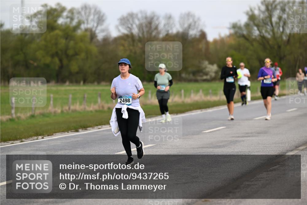12.04.2026 - 45. Internationalen Wilhelmsburger Insellauf Dr. Thomas Lammeyer http://msf.ph/oto/9437265 12.04.2026 09:30:10 Laufen 2498 meine-sportfotos.de