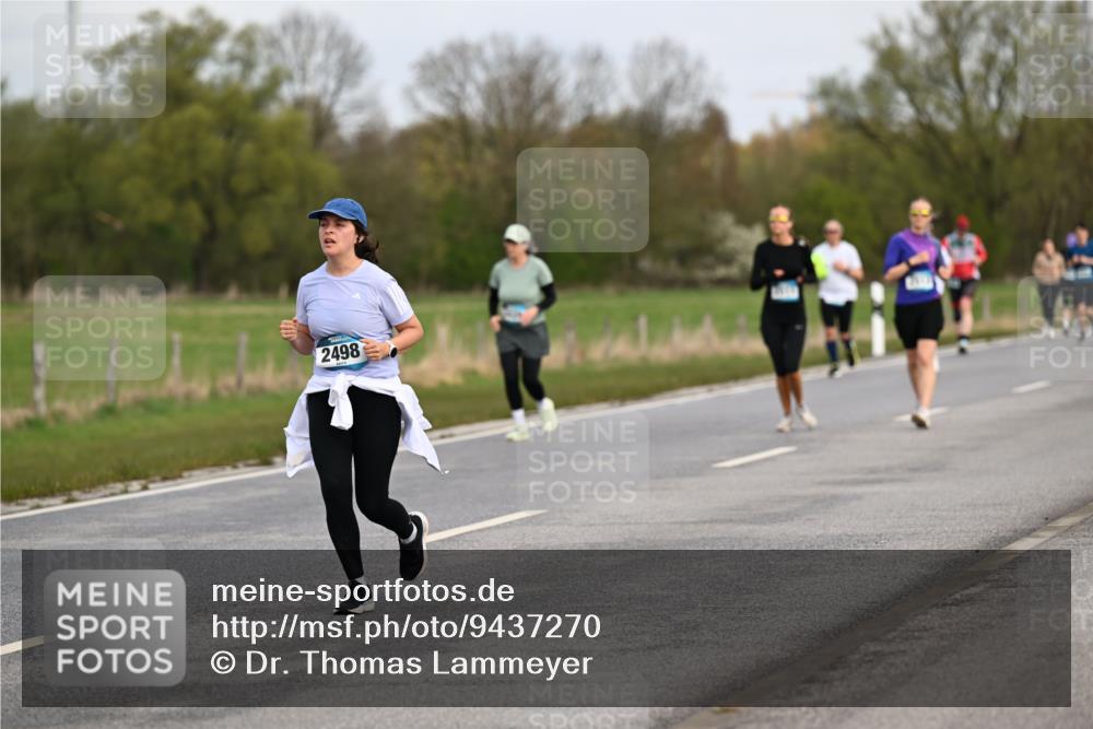12.04.2026 - 45. Internationalen Wilhelmsburger Insellauf Dr. Thomas Lammeyer http://msf.ph/oto/9437270 12.04.2026 09:30:11 Laufen 2498 meine-sportfotos.de
