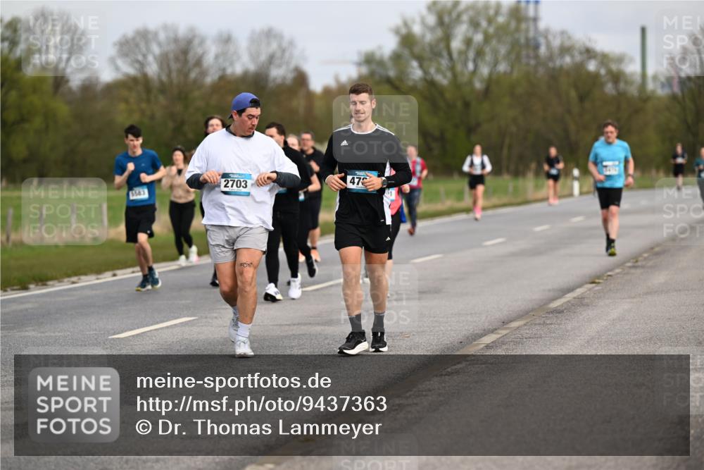 12.04.2026 - 45. Internationalen Wilhelmsburger Insellauf Dr. Thomas Lammeyer http://msf.ph/oto/9437363 12.04.2026 09:30:29 Laufen 2703, 47, 3543 meine-sportfotos.de