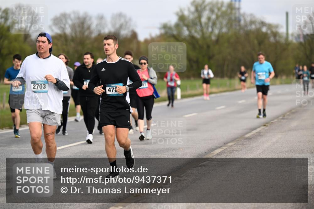 12.04.2026 - 45. Internationalen Wilhelmsburger Insellauf Dr. Thomas Lammeyer http://msf.ph/oto/9437371 12.04.2026 09:30:31 Laufen 2703, 478, 125 meine-sportfotos.de