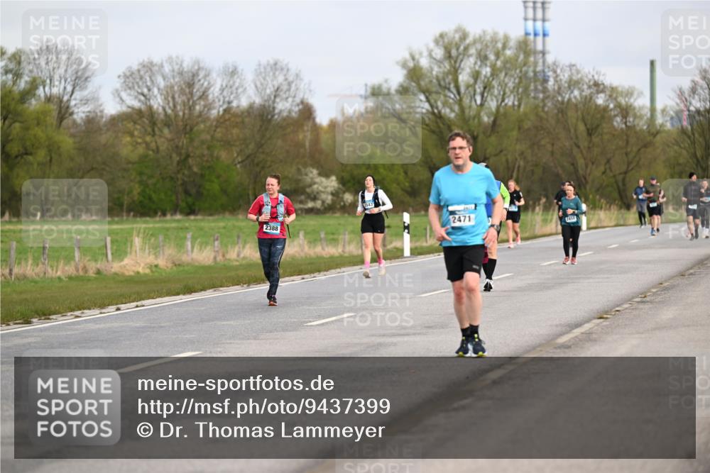 12.04.2026 - 45. Internationalen Wilhelmsburger Insellauf Dr. Thomas Lammeyer http://msf.ph/oto/9437399 12.04.2026 09:30:37 Laufen 2388, 3543, 2471, 2450 meine-sportfotos.de