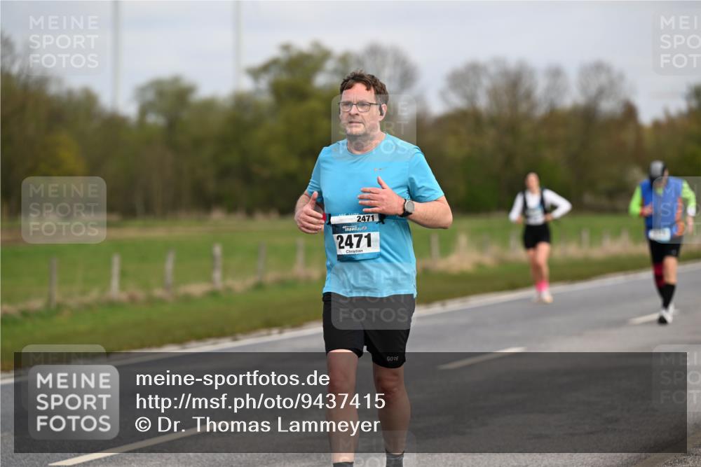 12.04.2026 - 45. Internationalen Wilhelmsburger Insellauf Dr. Thomas Lammeyer http://msf.ph/oto/9437415 12.04.2026 09:30:43 Laufen 2471, 2471 meine-sportfotos.de