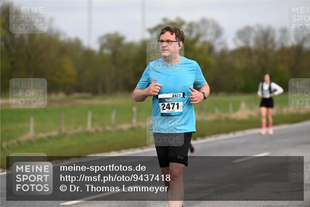 12.04.2026 - 45. Internationalen Wilhelmsburger Insellauf Dr. Thomas Lammeyer http://msf.ph/oto/9437418 12.04.2026 09:30:43 Laufen 2471, 2471 meine-sportfotos.de