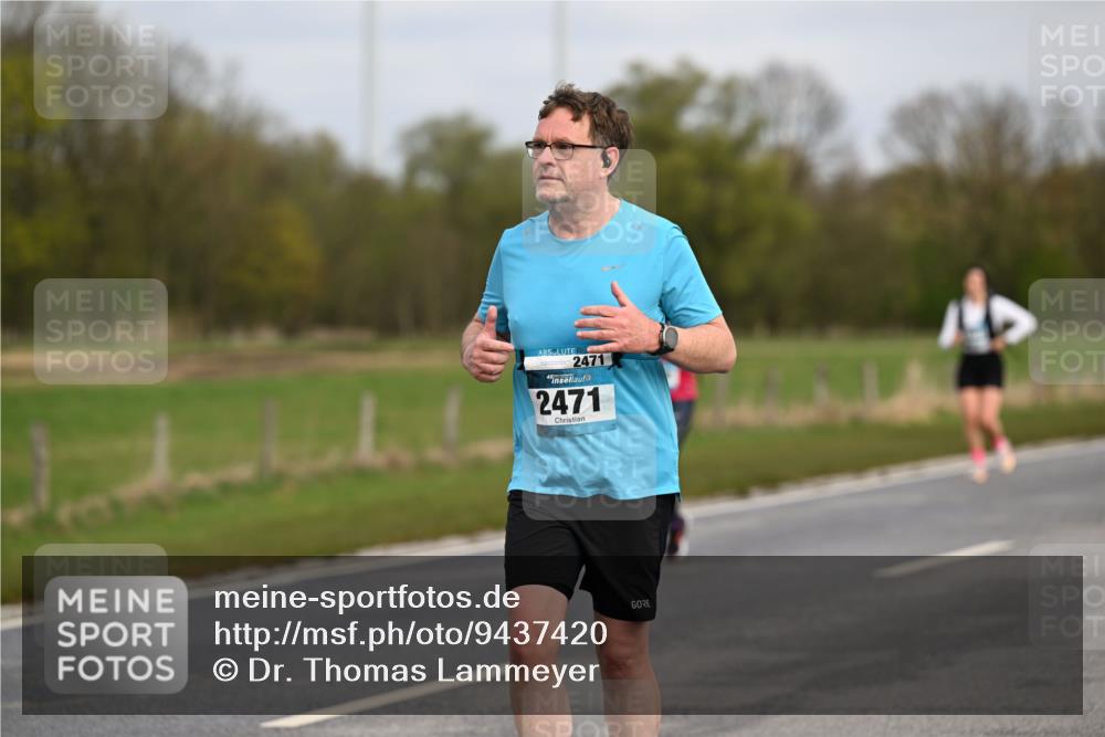 12.04.2026 - 45. Internationalen Wilhelmsburger Insellauf Dr. Thomas Lammeyer http://msf.ph/oto/9437420 12.04.2026 09:30:43 Laufen 2471, 2471 meine-sportfotos.de