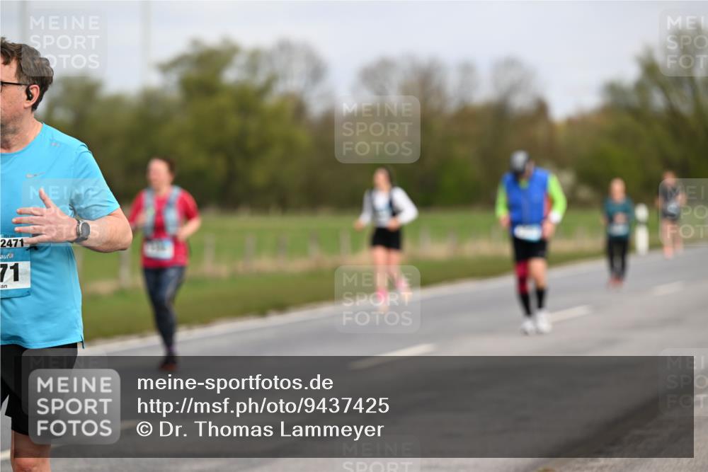 12.04.2026 - 45. Internationalen Wilhelmsburger Insellauf Dr. Thomas Lammeyer http://msf.ph/oto/9437425 12.04.2026 09:30:44 Laufen 2471, 71 meine-sportfotos.de