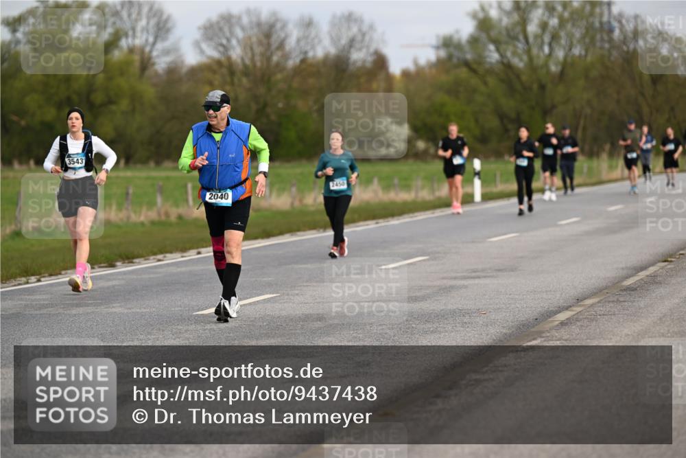 12.04.2026 - 45. Internationalen Wilhelmsburger Insellauf Dr. Thomas Lammeyer http://msf.ph/oto/9437438 12.04.2026 09:30:47 Laufen 3543, 2040, 2450 meine-sportfotos.de