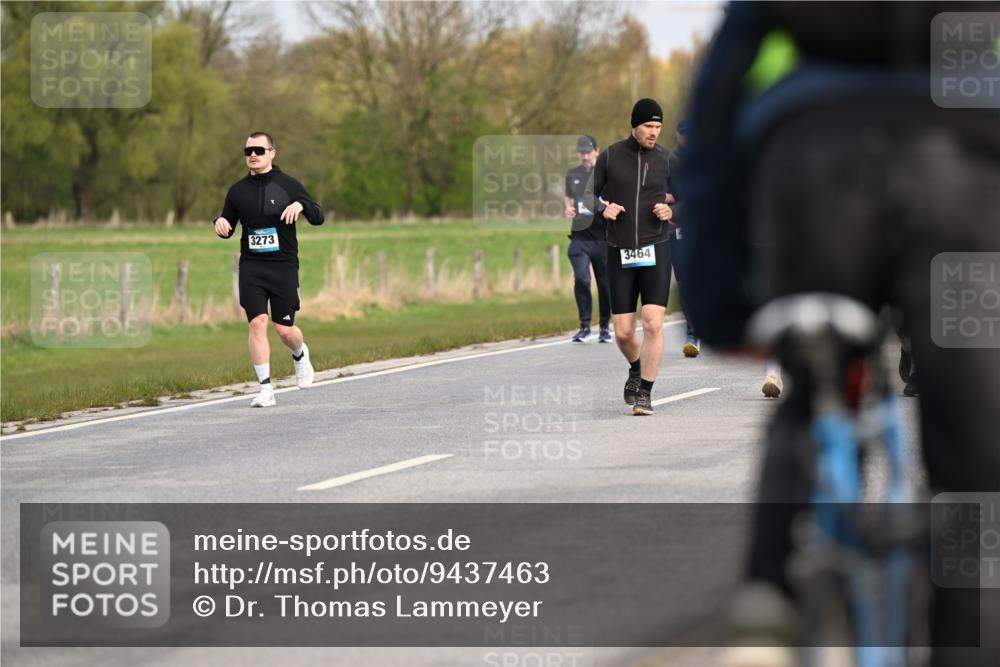 12.04.2026 - 45. Internationalen Wilhelmsburger Insellauf Dr. Thomas Lammeyer http://msf.ph/oto/9437463 12.04.2026 09:31:03 Laufen 3273, 3464 meine-sportfotos.de