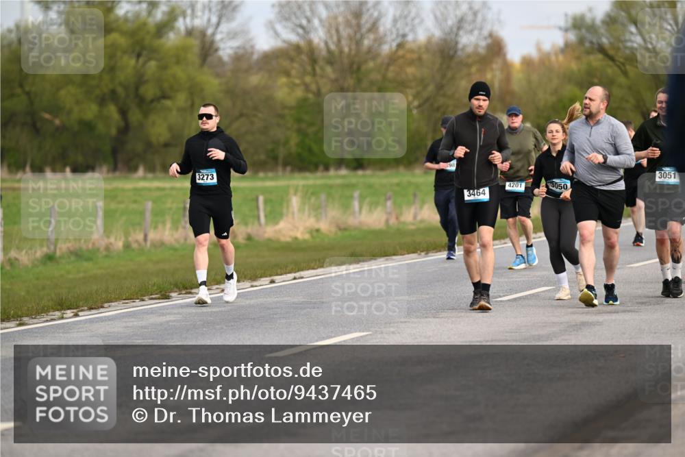 12.04.2026 - 45. Internationalen Wilhelmsburger Insellauf Dr. Thomas Lammeyer http://msf.ph/oto/9437465 12.04.2026 09:31:03 Laufen 3273, 698, 3464, 4201, 3050, 3051 meine-sportfotos.de