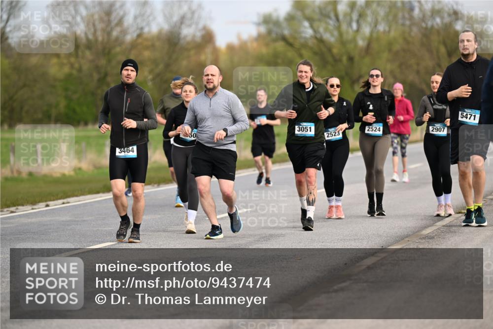 12.04.2026 - 45. Internationalen Wilhelmsburger Insellauf Dr. Thomas Lammeyer http://msf.ph/oto/9437474 12.04.2026 09:31:05 Laufen 3051, 2523, 2524, 3464, 2907, 5471 meine-sportfotos.de