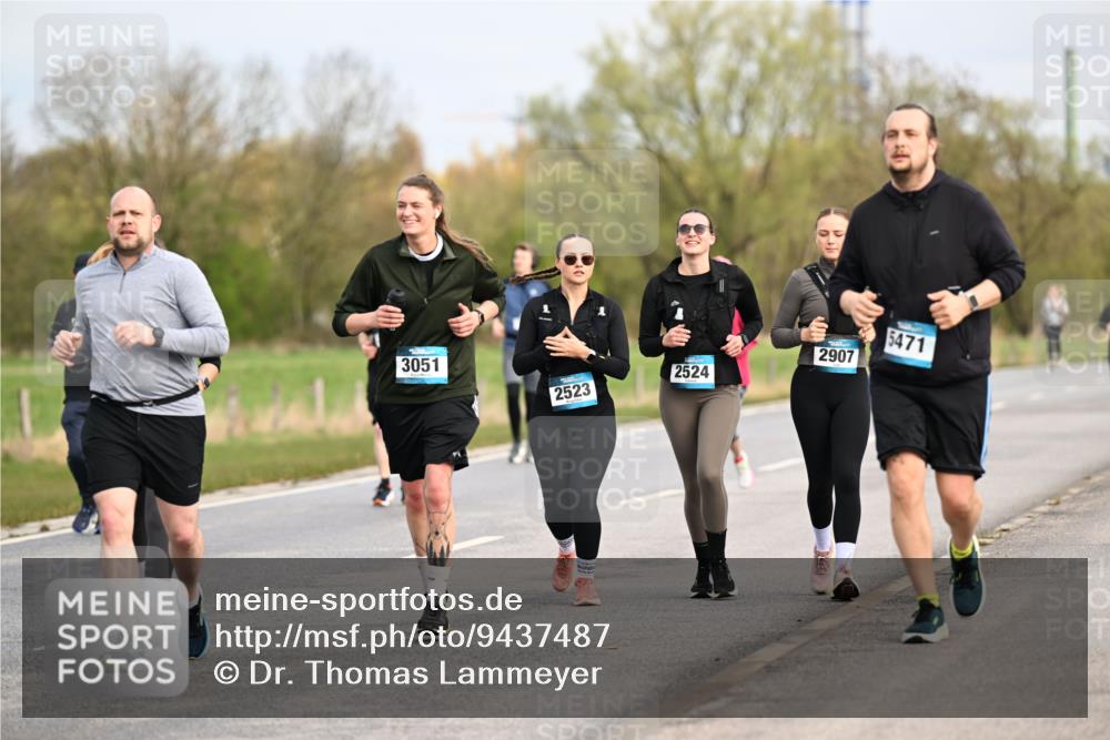 12.04.2026 - 45. Internationalen Wilhelmsburger Insellauf Dr. Thomas Lammeyer http://msf.ph/oto/9437487 12.04.2026 09:31:07 Laufen 3051, 2523, 2524, 2907, 5471 meine-sportfotos.de