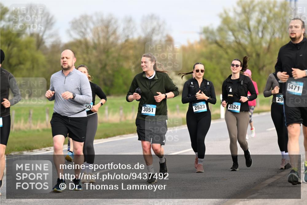 12.04.2026 - 45. Internationalen Wilhelmsburger Insellauf Dr. Thomas Lammeyer http://msf.ph/oto/9437492 12.04.2026 09:31:08 Laufen 50, 3051, 2523, 2524, 29, 5471 meine-sportfotos.de