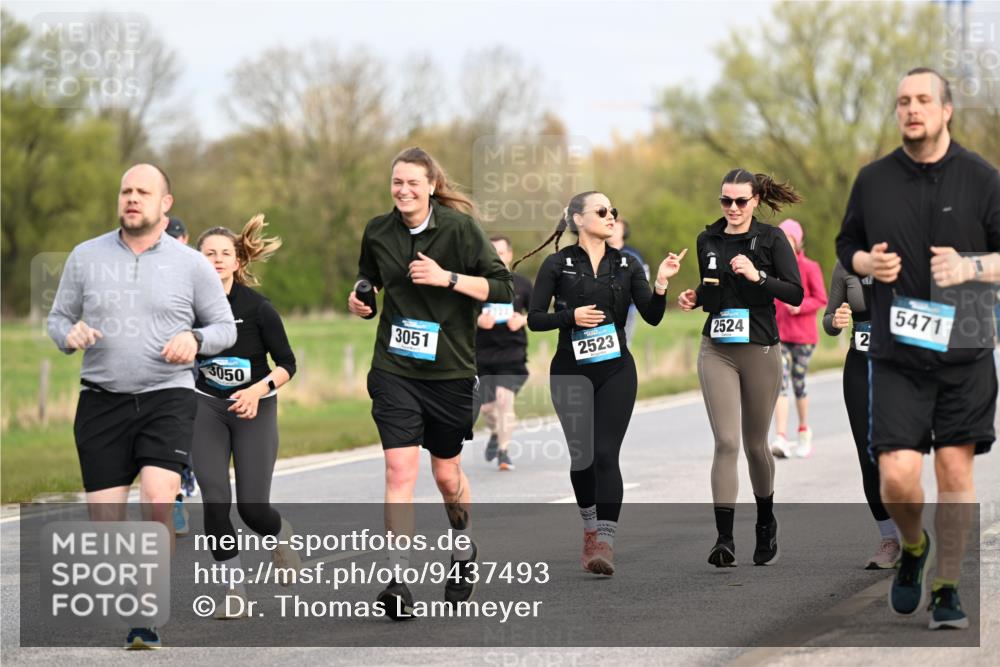 12.04.2026 - 45. Internationalen Wilhelmsburger Insellauf Dr. Thomas Lammeyer http://msf.ph/oto/9437493 12.04.2026 09:31:09 Laufen 3050, 3051, 2523, 2524, 2, 5471 meine-sportfotos.de