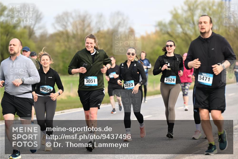 12.04.2026 - 45. Internationalen Wilhelmsburger Insellauf Dr. Thomas Lammeyer http://msf.ph/oto/9437496 12.04.2026 09:31:09 Laufen 3050, 3051, 2523, 2524, 5471 meine-sportfotos.de