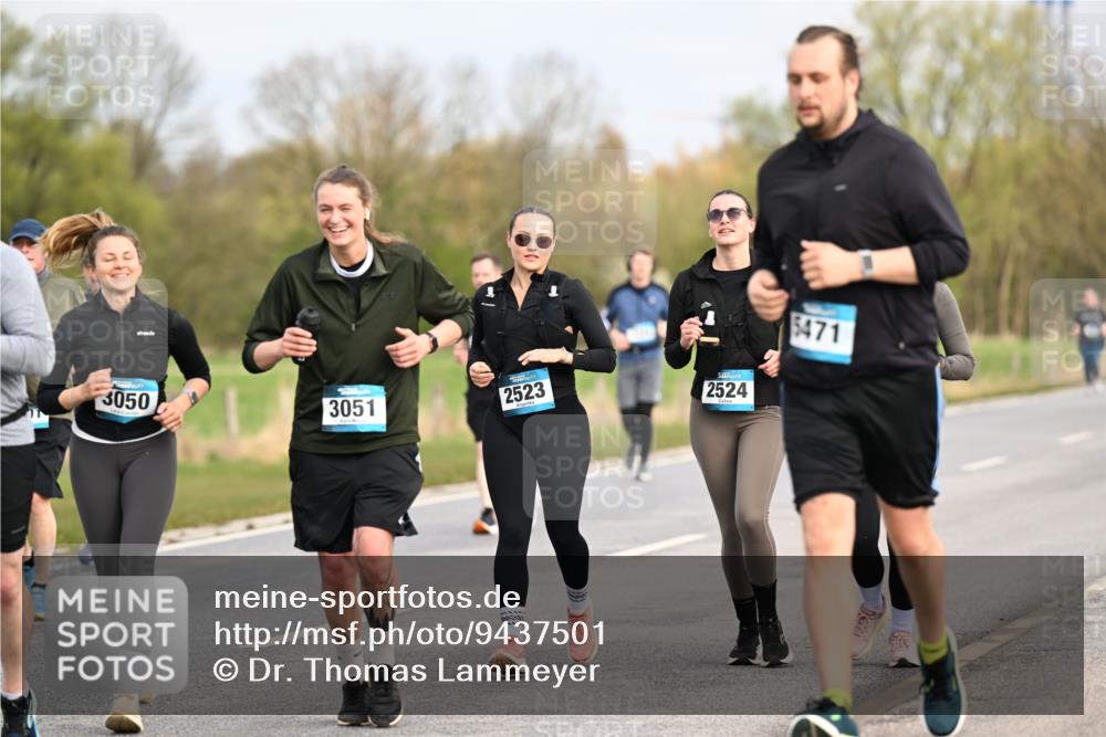 12.04.2026 - 45. Internationalen Wilhelmsburger Insellauf Dr. Thomas Lammeyer http://msf.ph/oto/9437501 12.04.2026 09:31:10 Laufen 3050, 3051, 2523, 2524, 5471 meine-sportfotos.de
