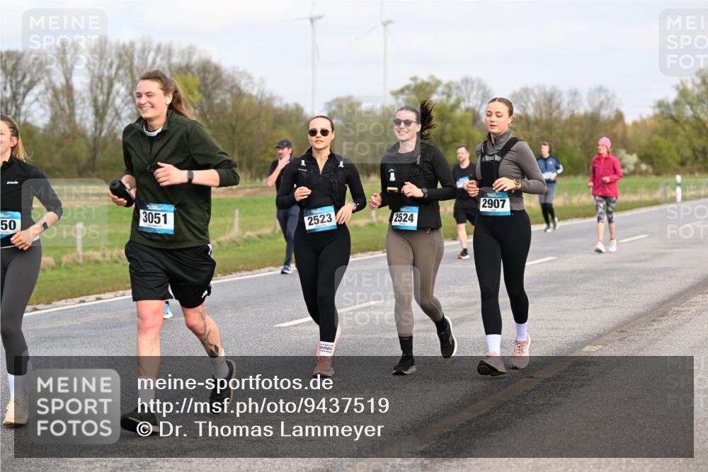 12.04.2026 - 45. Internationalen Wilhelmsburger Insellauf Dr. Thomas Lammeyer http://msf.ph/oto/9437519 12.04.2026 09:31:14 Laufen 2907, 3051, 50, 2523, 2524 meine-sportfotos.de