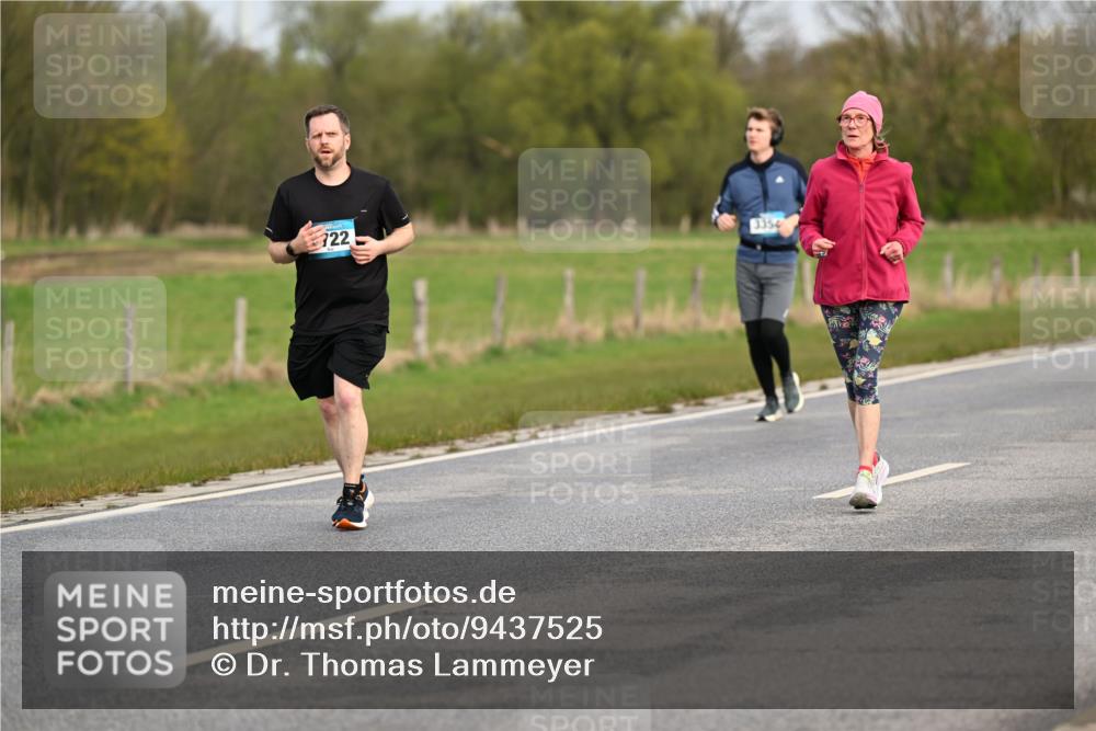 12.04.2026 - 45. Internationalen Wilhelmsburger Insellauf Dr. Thomas Lammeyer http://msf.ph/oto/9437525 12.04.2026 09:31:17 Laufen 722, 3354 meine-sportfotos.de