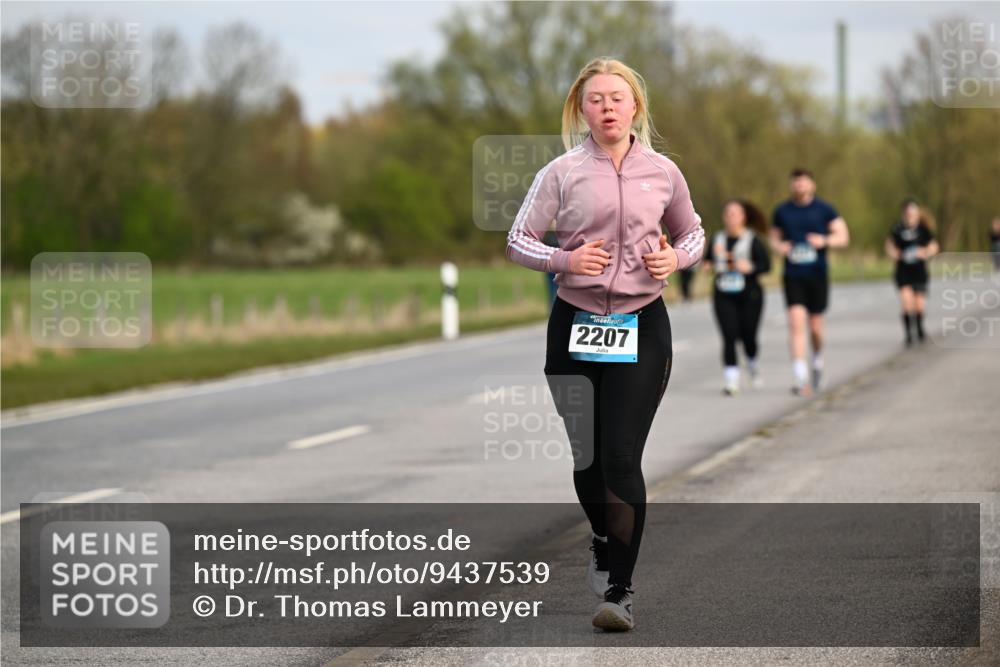 12.04.2026 - 45. Internationalen Wilhelmsburger Insellauf Dr. Thomas Lammeyer http://msf.ph/oto/9437539 12.04.2026 09:31:21 Laufen 2207 meine-sportfotos.de