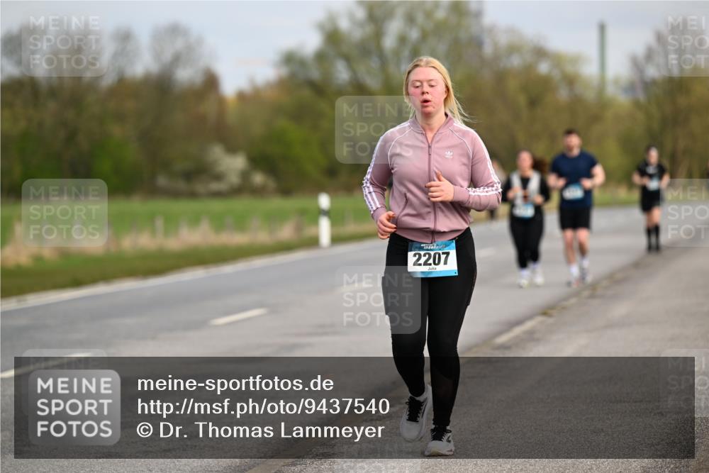 12.04.2026 - 45. Internationalen Wilhelmsburger Insellauf Dr. Thomas Lammeyer http://msf.ph/oto/9437540 12.04.2026 09:31:21 Laufen 2207 meine-sportfotos.de