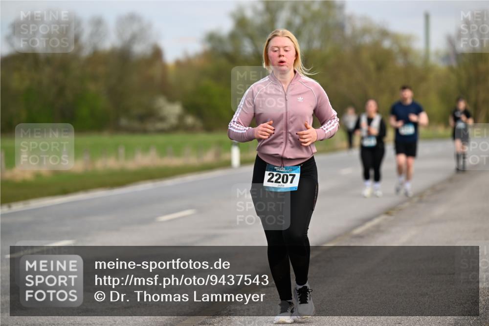 12.04.2026 - 45. Internationalen Wilhelmsburger Insellauf Dr. Thomas Lammeyer http://msf.ph/oto/9437543 12.04.2026 09:31:22 Laufen 2207 meine-sportfotos.de