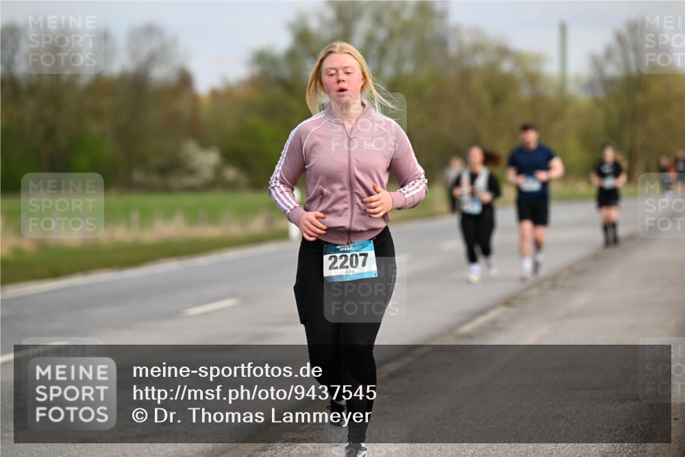 12.04.2026 - 45. Internationalen Wilhelmsburger Insellauf Dr. Thomas Lammeyer http://msf.ph/oto/9437545 12.04.2026 09:31:22 Laufen 2207 meine-sportfotos.de