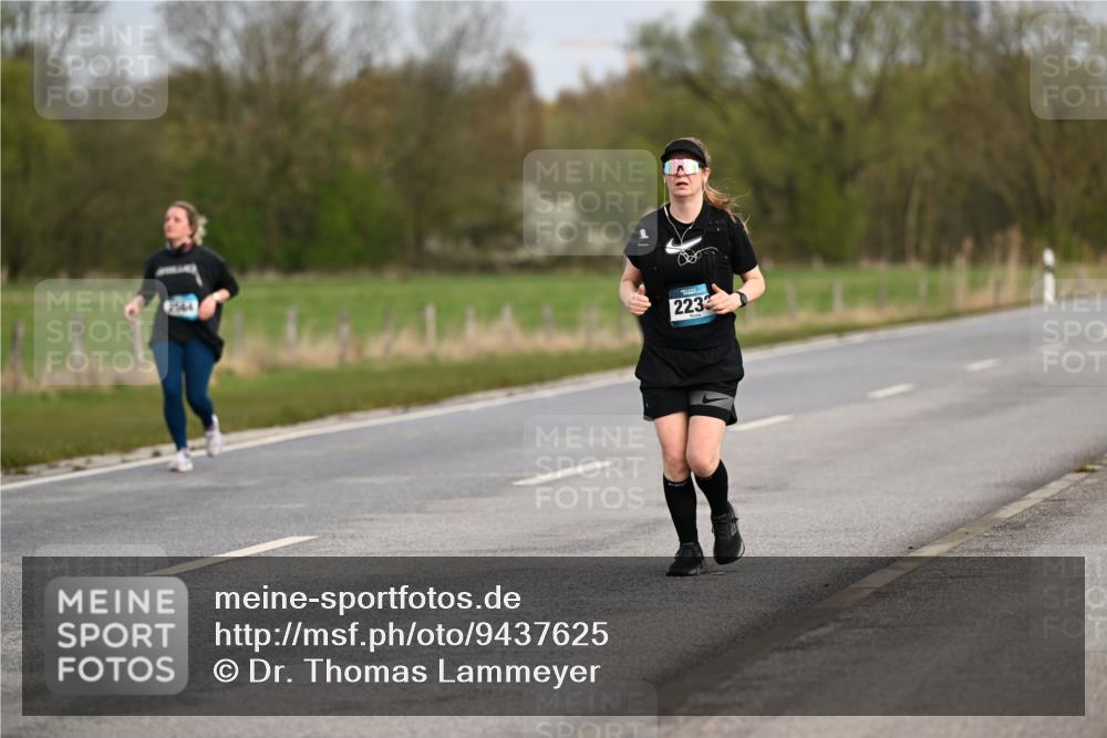 12.04.2026 - 45. Internationalen Wilhelmsburger Insellauf Dr. Thomas Lammeyer http://msf.ph/oto/9437625 12.04.2026 09:31:37 Laufen 2233 meine-sportfotos.de