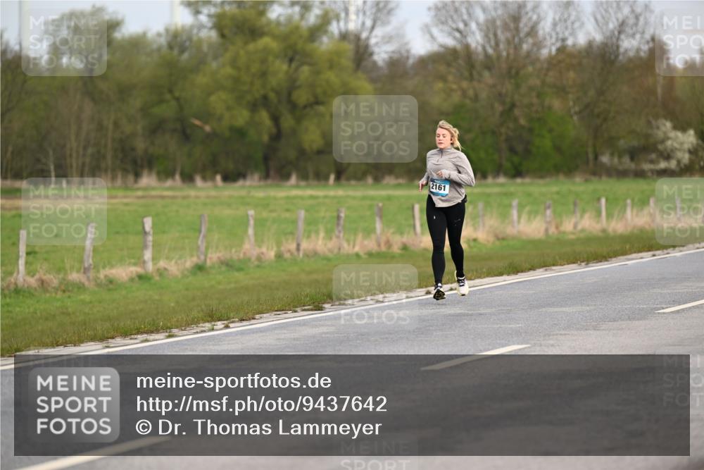 12.04.2026 - 45. Internationalen Wilhelmsburger Insellauf Dr. Thomas Lammeyer http://msf.ph/oto/9437642 12.04.2026 09:31:45 Laufen 2161 meine-sportfotos.de