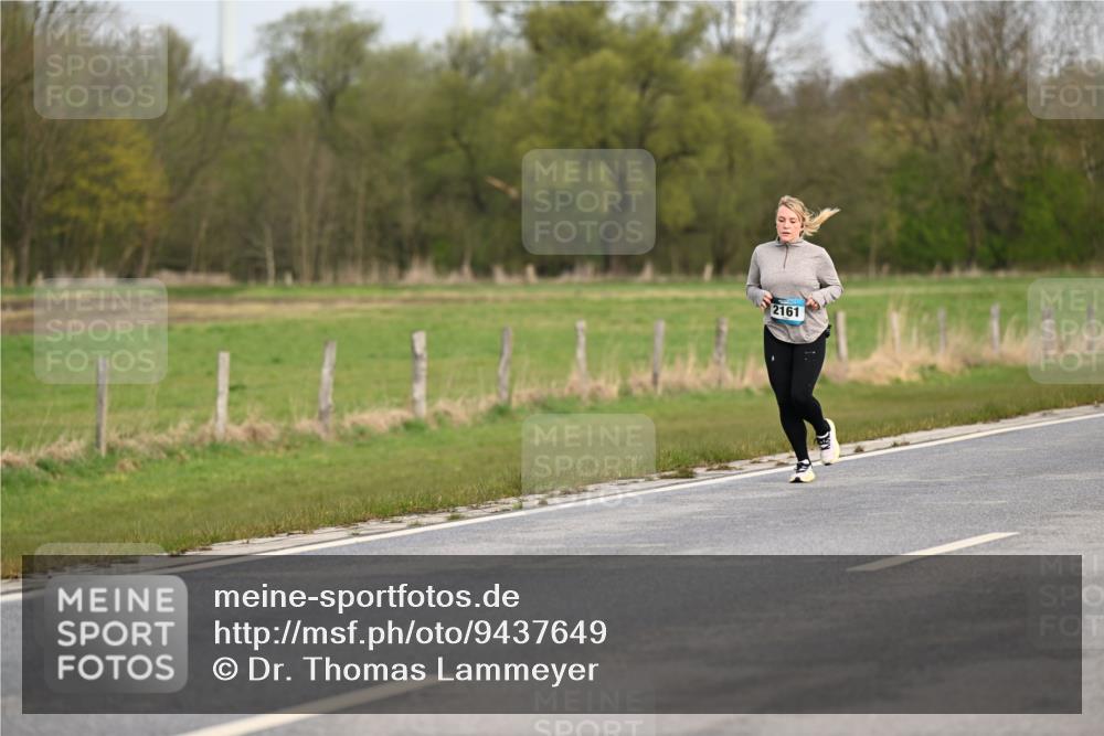 12.04.2026 - 45. Internationalen Wilhelmsburger Insellauf Dr. Thomas Lammeyer http://msf.ph/oto/9437649 12.04.2026 09:31:46 Laufen 2161 meine-sportfotos.de